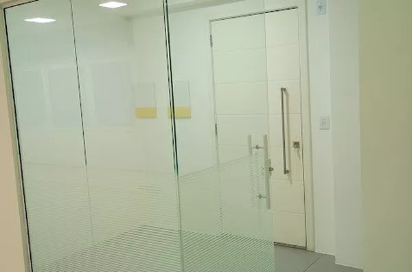 MOINHOS IMOBILIÁRIA vende sala comercial 46m2 com 2 vagas - Foto 5