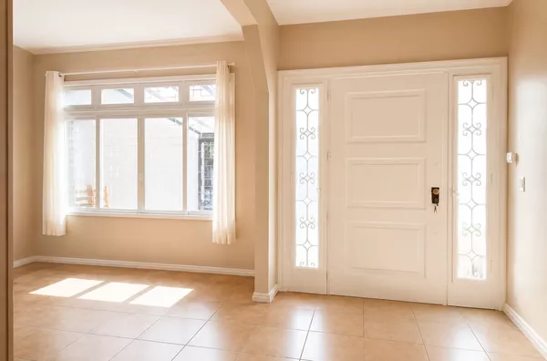 MOINHOS IMOBILIÁRIA ALUGA | Excelente Casa para Locação na Floresta