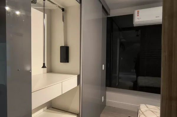 MOINHOS IMOBILIÁRIA 1dormitório com garagem em frente ao PARCÃO