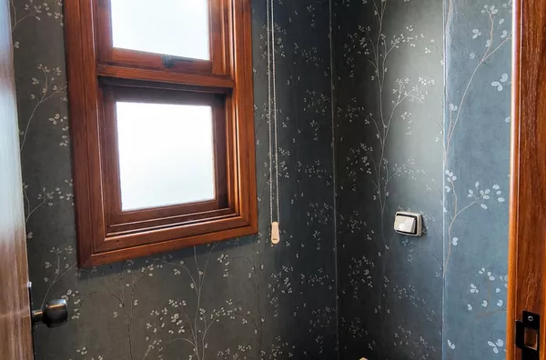 Moinhos Imobiliária vende apartamento 179m² no Mont'Serrat 