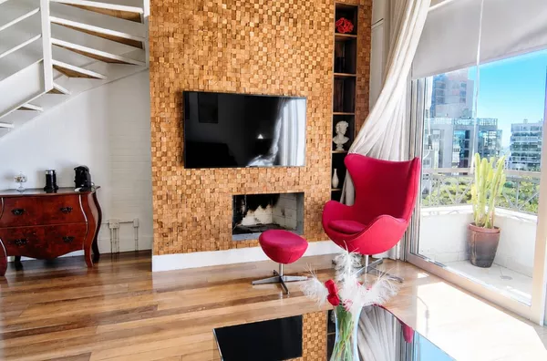 MOINHOS IMOBILIÁRIA ALUGA APTO 1 DORM., NO ED. MOINHOS LOFT, PADRE CHAGAS – POA.