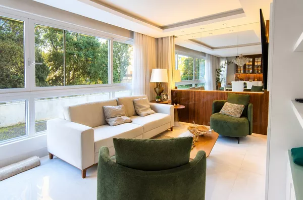 Moinhos Imobiliária Vende Apartamento Sofisticado no Petrópolis