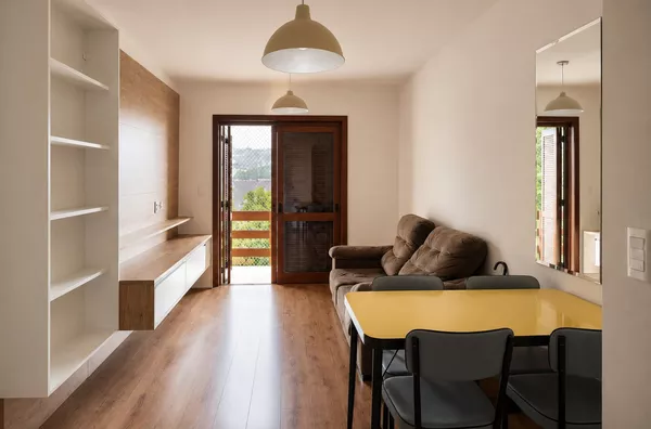 Moinhos Imobiliária Aluga Excelente Apto no Ideal – NH