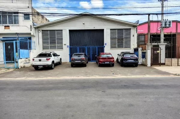 LOCAÇÃO 