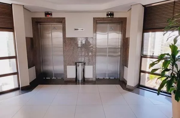 MOINHOS IMOBILIÁRIA vende sala comercial na Padre Chagas