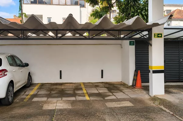 Moinhos Imobiliária Aluga | Excelente apartamento de 2 dorm. 72,79 m² privativos e vaga no Higienópolis - Foto 12