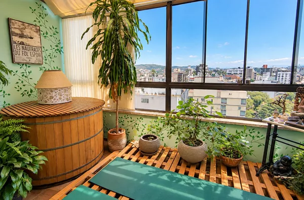 Moinhos Imobiliária Vende| Cobertura duplex 300m² 3dorm. 1suíte, 5 banheiros, 2 vagas no Petrópolis - Foto 16
