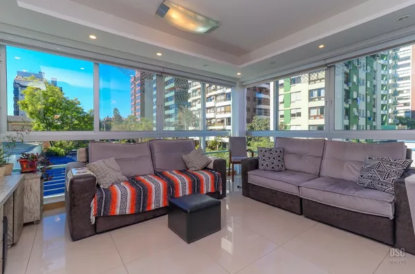 MOINHOS IMOBILIÁRIA VENDE APTO 83m² AO LADO DO GNU PETRÓPOLIS 