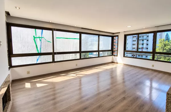 MOINHOS IMOBILIÁRIA VENDE | Apartamento de 99 m² com lareira, churrasqueira, 2 suítes e 2 vagas no Mont Serrat - Foto 2