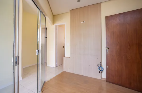 MOINHOS IMOBILIÁRIA aluga sala 40m² na Andradas