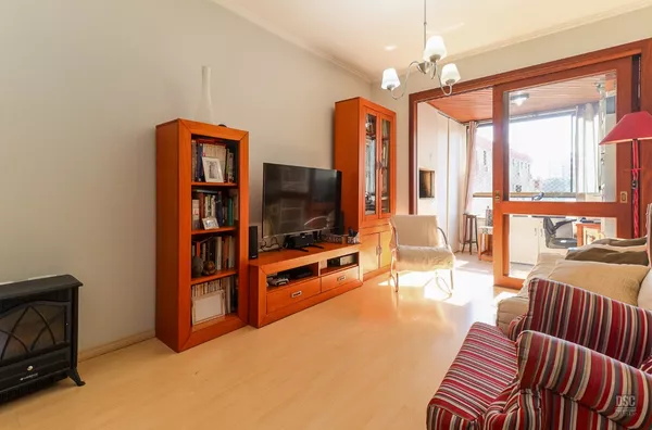 MOINHOS IMOBILIÁRIA vende 2 dor/garagem próximo PUC