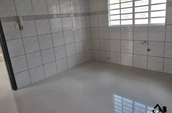 Casa a Venda no Centro!