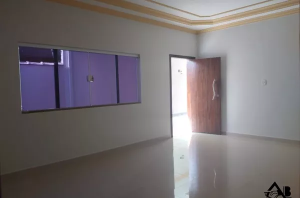 Casa a Venda no Centro!