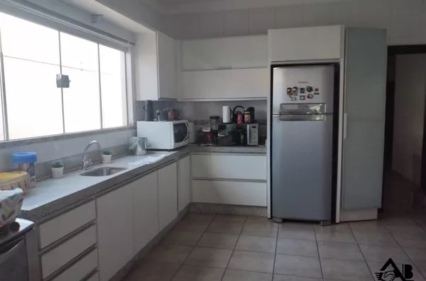 Casa a Venda! ( LAJE )