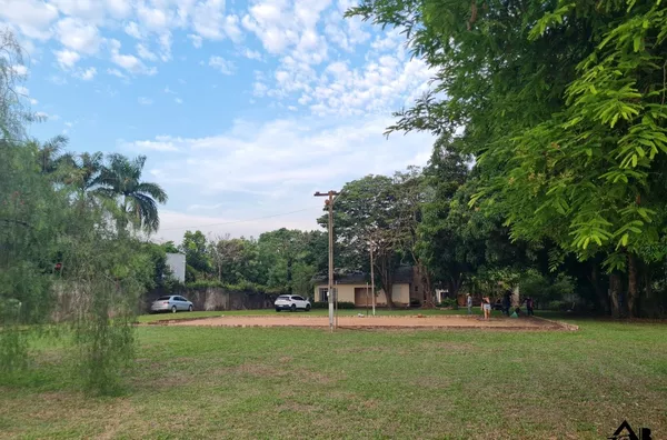 Chacará  em Ótima Localização! 11.191 M²