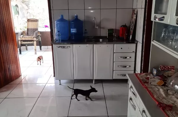 Casa e Lanchonete a Venda!