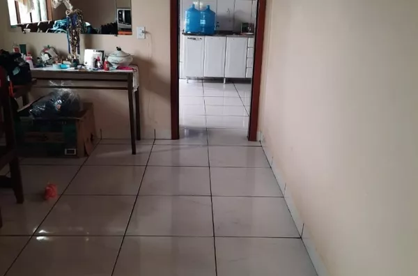 Casa e Lanchonete a Venda!