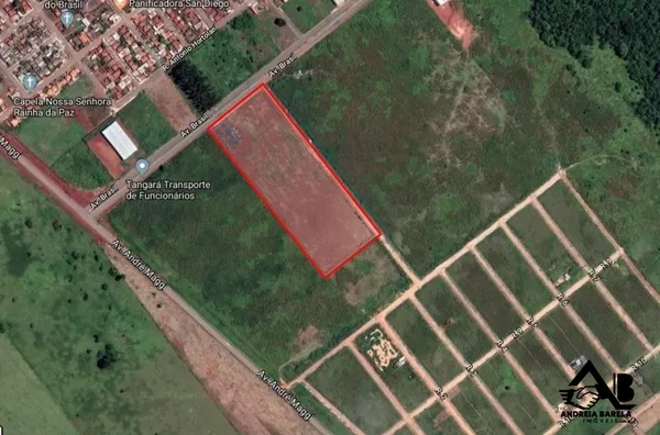 Área  32.235 Metros !