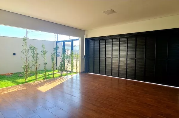 Belíssima Casa a Venda! ( Averbada)