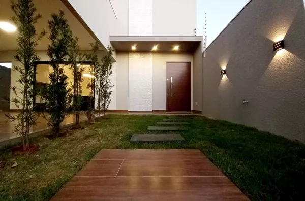 Belíssima Casa a Venda! ( Averbada)