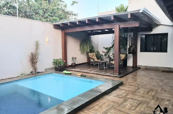 Casa a Venda! (355 Metros)