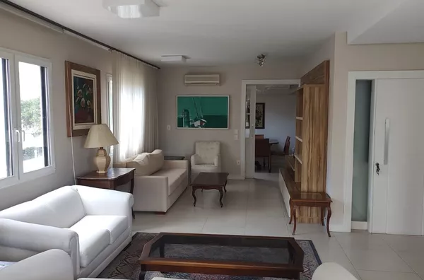 Apartamento Mobiliado na Bocaiuva