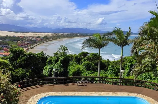 Casa linda vista Praia da Ribanceira | 3 floors house with an amazing view facing Ribanceira Beach (Santa Catarina State - Brazil)
