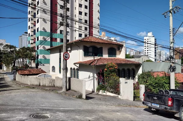 Casa para venda, 4 quarto(s),  Centro, Florianópolis