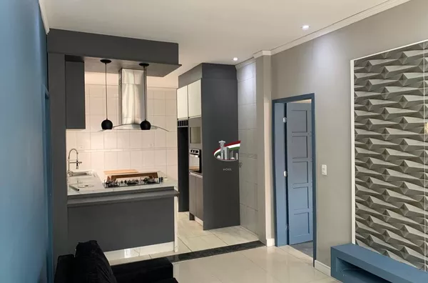 Casa para aluguel com 3 quartos no Portão em Curitiba