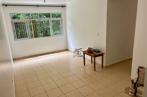 Apartamento para aluguel com 3 quartos no Campo Comprido, Curitiba