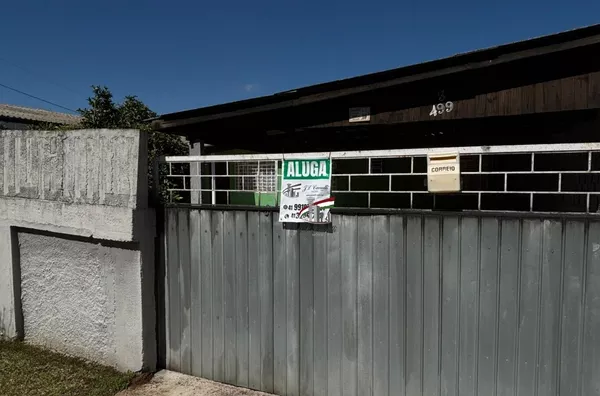 Casa aconchegante com aproximadamente 60m² no Novo Mundo