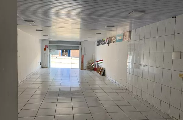 LOJA COMERCIAL 100M² NO NOVO MUNDO DE FRENTE PRA AV REP. ARGENTINA