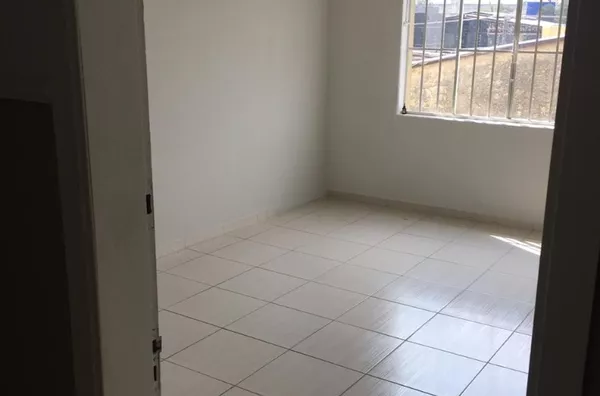 SALA COMERCIAL NOVO MUNDO 12m² PARA LOCAÇÃO EM CURITIBA