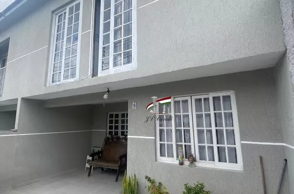 Sobrado em condominio para venda no Alto Boqueirão com 3 quartos, 70m²