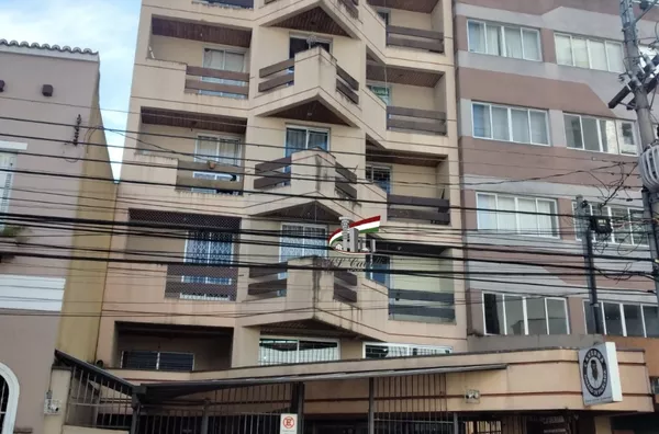 KITINETE NO CENTRO 21m² PARA LOCAÇÃO COMPLETA PARA ALUGAR