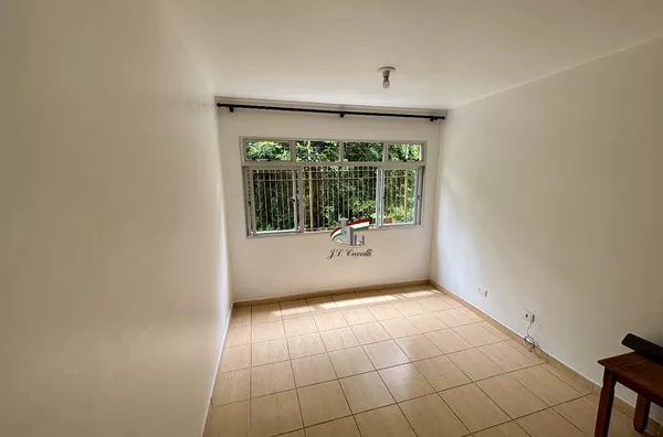 Apartamento para aluguel com 3 quartos no Campo Comprido, Curitiba