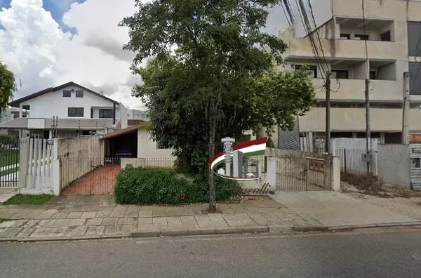 TERRENO A VENDA NO NOVO MUNDO 409M² EM REGIÃO COMERCIAL