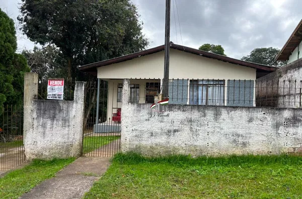 Casa com terreno de 512m² para venda no bairro Augusta, Curitiba