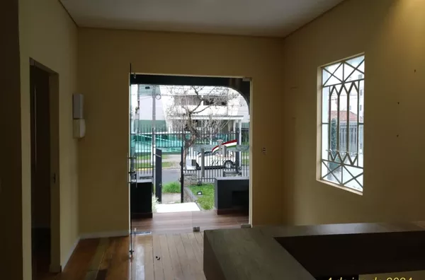 Casa comercial com 130m³ no Vila Izabel para locação Curitiba