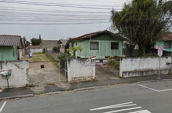 Terreno ZR4 para venda no Capão Raso com 1680m²