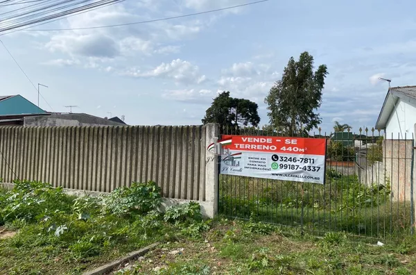 Terreno/lote à venda no Pinheirinho com 440m² 