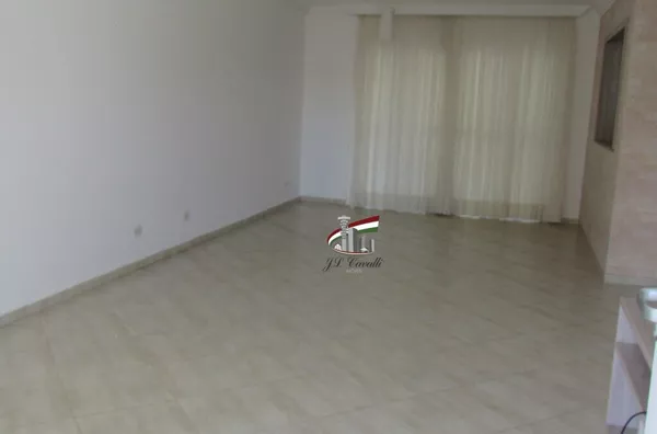 SOBRADO DE 200m² PARA LOCAÇÃO NO GUABIROTUBA CURITIBA