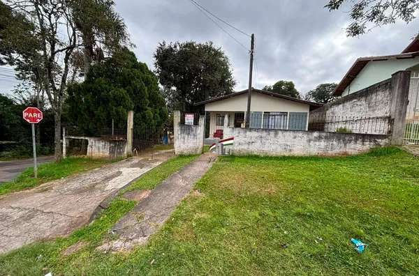 Casa com terreno de 512m² para venda no bairro Augusta, Curitiba