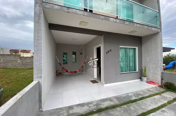 Sobrado para venda em condomínio fechado no Campo do Santana com 136m²