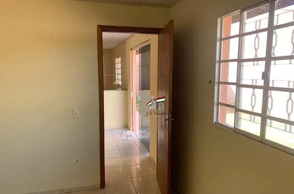 CASA 3 QUARTOS NA VILA SÃO LUIZ COM QUINTAL 45M² PARA ALUGAR