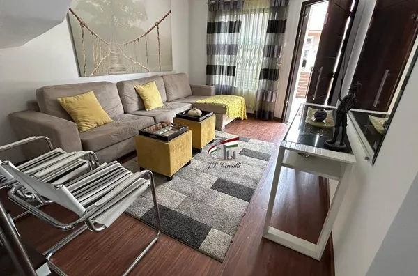 Sobrado para aluguel no Novo Mundo com 4 quartos e 190m² Curitiba