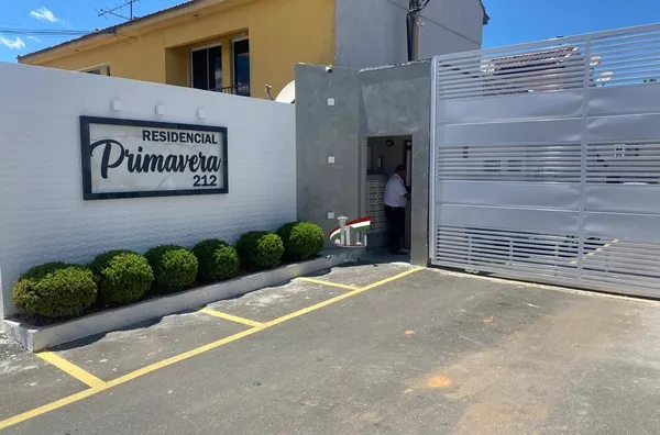 Sobrado em condominio para venda no Alto Boqueirão com 3 quartos, 75m²