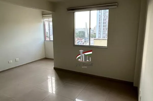 Sala comercial para venda com 2 salas e 34m² no Centro de Curitiba
