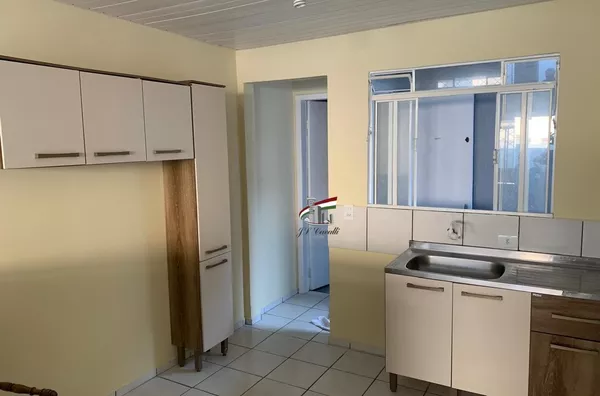 CASA COM 2 QUARTOS PARA ALUGAR NO NOVO MUNDO COM 48m²