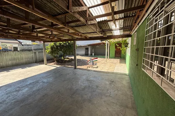 Casa aconchegante com aproximadamente 60m² no Novo Mundo